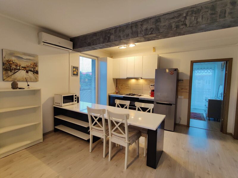 Drumul Taberei, Valea Cricovului 80,